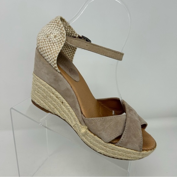 Pinaz Made in Spain Beige Gray Leather Espadrille Wedges Size 39 - Picture 3 of 13